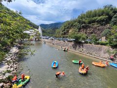 -雅鲁激流探险漂流