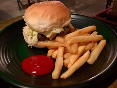牛肉汉堡-么哈MOJAR(北京五道口店)