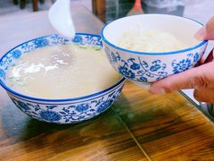 -雪琴面馆富安特色鱼汤面(城中花园店)