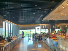 自助取餐区-武汉世茂希尔顿酒店·汇·全日餐厅