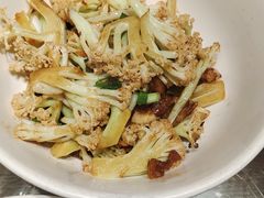-味上湘菜馆(岳麓山店)