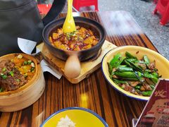 -山城欢现炒食堂(上海城店)