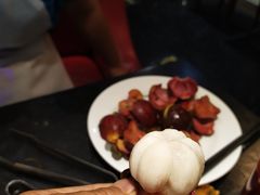 -蓝钻·国际美食海鲜自助百汇(西直门店)