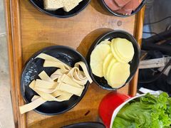 -村夫烤鱼·重庆鸡公煲(杨思店)