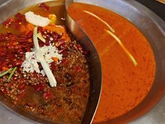 -沸炉重庆老火锅(军事博物馆店)