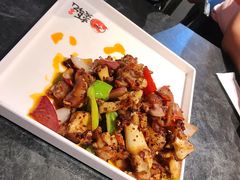-虾友记(麻辣小龙虾 烤鱼 烧烤)