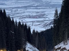 -丝绸之路山地度假区滑雪场