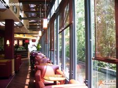 靠窗位-COSTA COFFEE(西湖天地店)