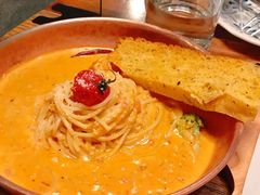-I HOLIC艾豪丽披萨(KKone店)