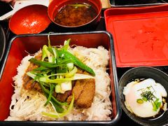 -牛カツ京都勝牛(河原町蛸薬師店)