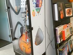 -何顺华吉他沙龙