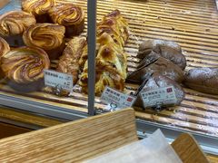 -苹果花园(龙漕路店)