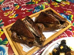 黄泥烧鸽子-7号院家宴.烧鸽子(门头沟店)