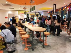 用餐区-麦当劳(方大城店)
