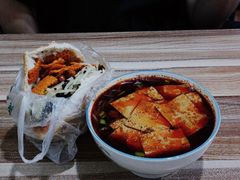 -老字号杨坡红油米线腊汁肉夹馍(东四道巷店)