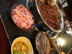 -邓莽子老火锅(中兴路总店)