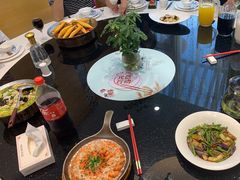 -香山湖家家宴(中山陵店)
