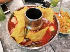 甜辣海鲜锅-香蕉叶餐厅(是隆店)