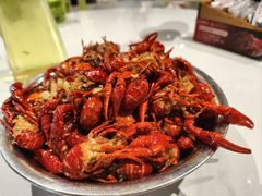-琥珀老六龙虾(四里河店)
