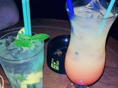 -滨海欢乐昔唐酒吧(财富星座店)