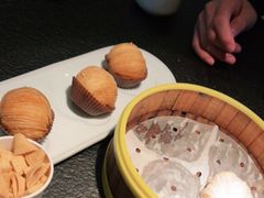 -蝴蝶里·粤菜·点心(滨江龙湖店)