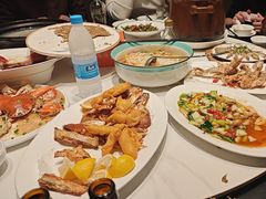 -鑫悦楼煎蟹·16年海鲜大排档