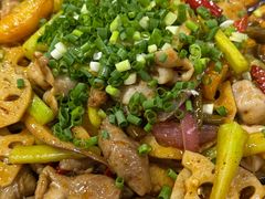 -廖哥泡椒兔(峨眉店)