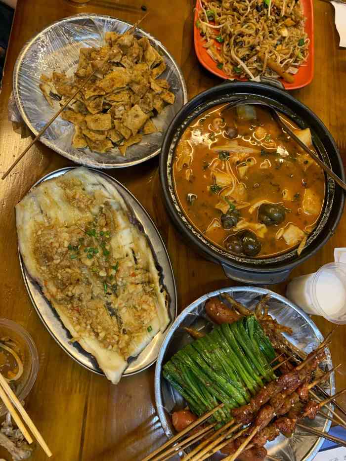 南铁拉婶(南铁总店)-"[调皮]吃夜宵,南铁是一个超级棒的选择,.