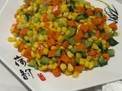 -何适山庄 ·可团建(水长城P2停车场店)