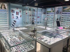 -三叶眼镜城(八佰伴店)