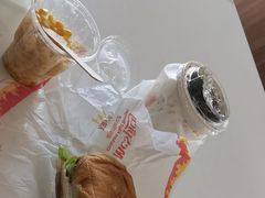 -麦当劳(欢乐谷店)