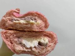 仙芋波波包-好利来(上海虹桥新天地Lab主题店)