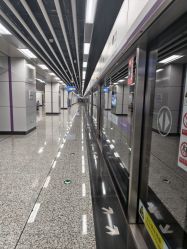 -威思丽高温瑜伽会馆