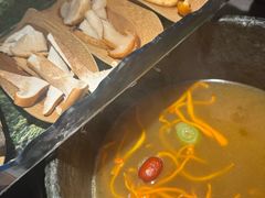 -芸山季·云南山珍菌火锅(人民广场来福士店)