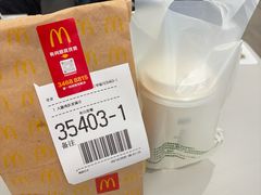 -麦当劳(上海虹桥站30B检票口楼上)