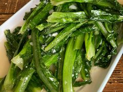 -老钟家烤羊排·敦伊阁清真餐厅胡羊焖饼