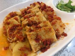 -汗腾格里·风味餐厅(新疆驻京办店)
