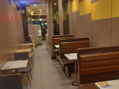 -麦当劳(华融店)
