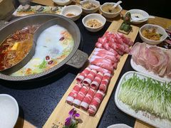 -潘小辣鲜肉老火锅