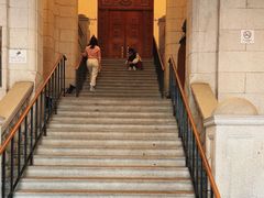 -香港大学