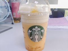 -星巴克(南宁民歌湖店)