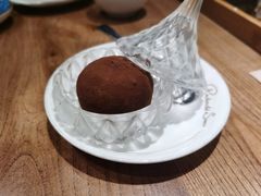 提拉米苏慕斯大福-阿吾罗日本料理(K11艺术中心店)