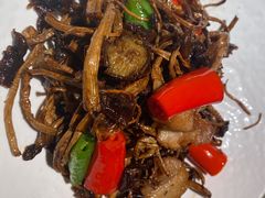 -吴越荣记苏州菜·松鼠桂鱼 100% 活鱼现做(月光码头店)