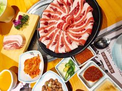 -唯成•韩国炭火烤肉 유성고기