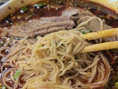 -陇上全荟兰州传统牛肉面(延吉路店)