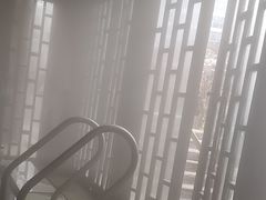 -裕龙汤泉
