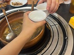 -阿山卓·野生菌火锅·纳西火塘烤肉