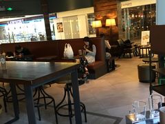 大堂-星巴克(万都店)