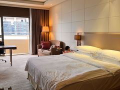 -昆明中心皇冠假日酒店