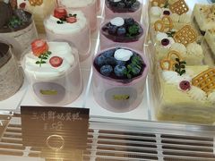 -Dough&Joe团憩(瑞虹天地月亮湾店)